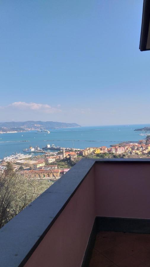 Villa Il Pettirosso Специя Экстерьер фото