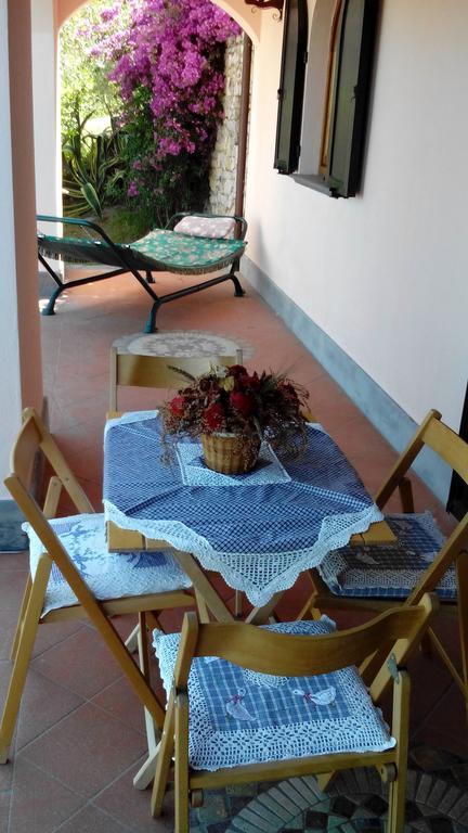 Villa Il Pettirosso Специя Номер фото